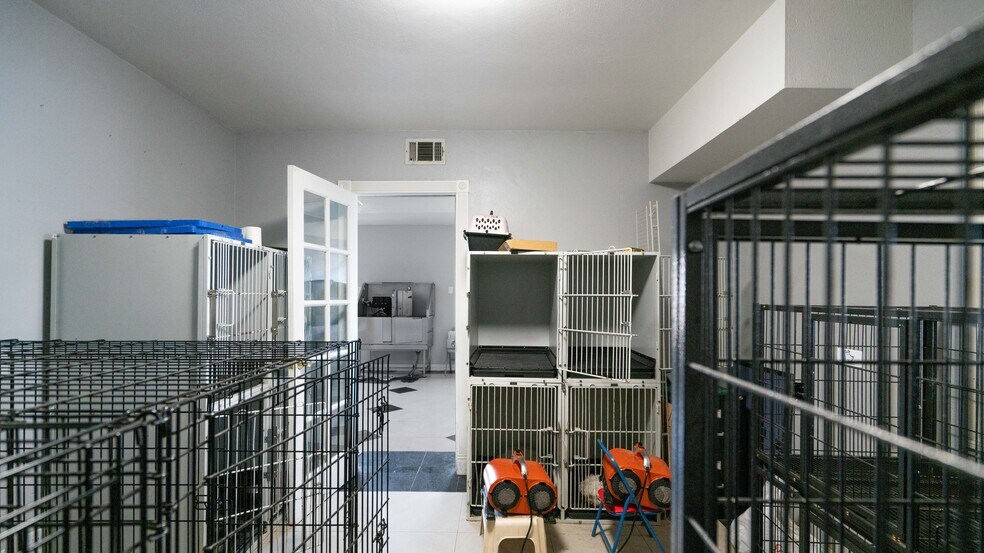 More Photos Of 16379 Foothill Blvd, Fontana Loft Creative Space For Sale