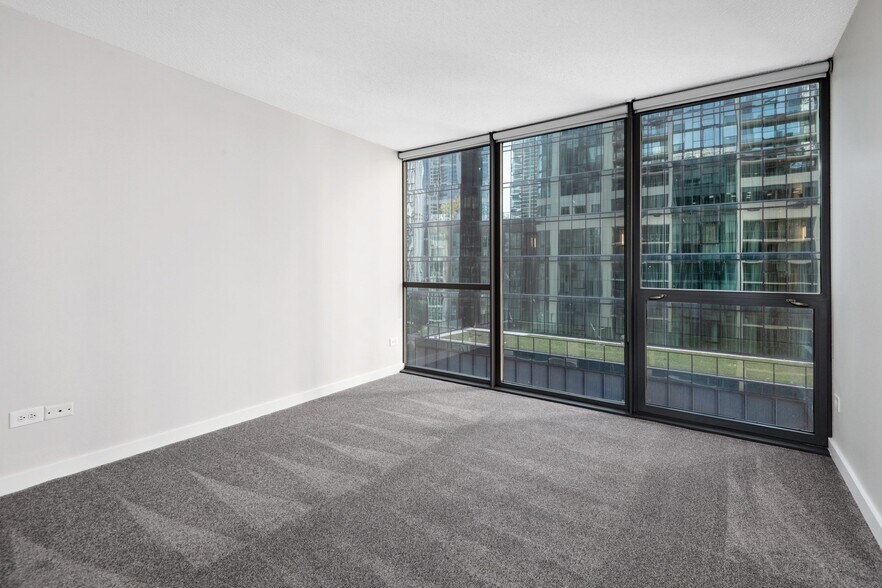 More Photos Of 400 E South Water St, Chicago Apartments For Lease