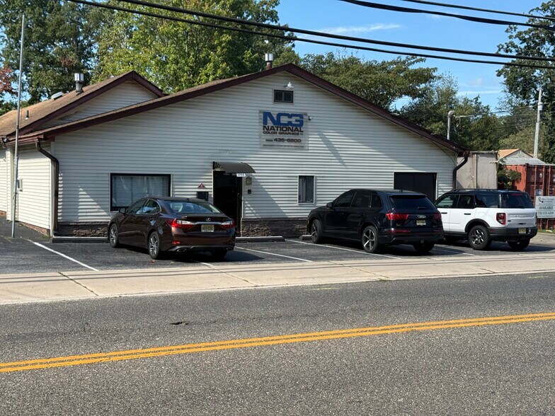 Primary Photo Of 1755 Williamstwn Erl Rd, Sicklerville Office For Sale