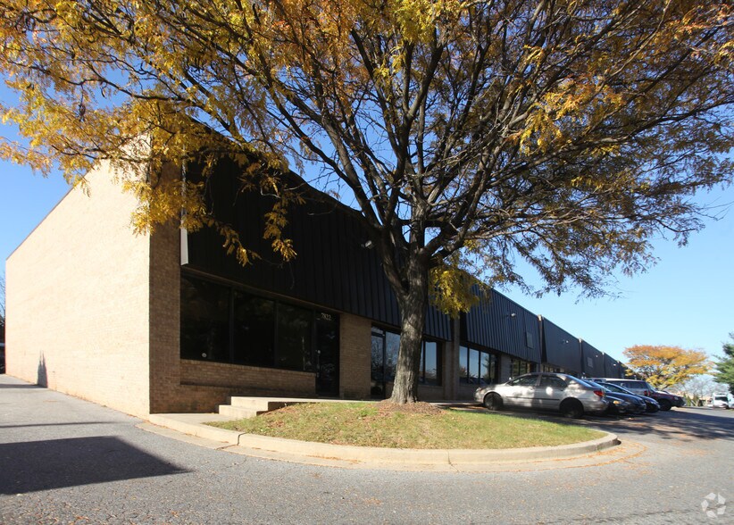 More Photos Of 7822-7860 Beechcraft Ave, Gaithersburg Light Manufacturing For Lease