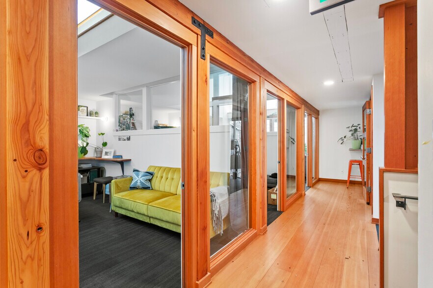 More Photos Of 1020 SE Harrison St, Portland Loft Creative Space For Sale