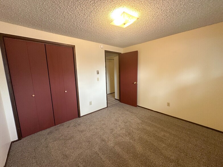 More Photos Of 17820 Smokey Point Blvd, Arlington Apartments For Sale