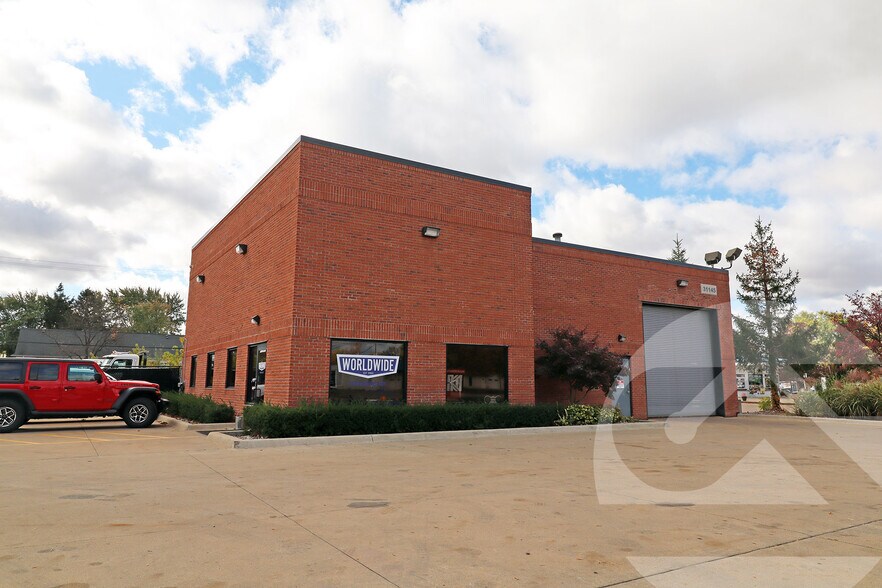 Primary Photo Of 31145 8 Mile Rd, Livonia Warehouse For Lease