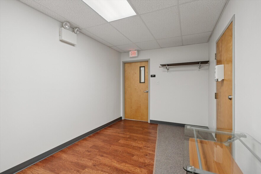 More Photos Of 101 Progress Dr, Doylestown Medical For Lease