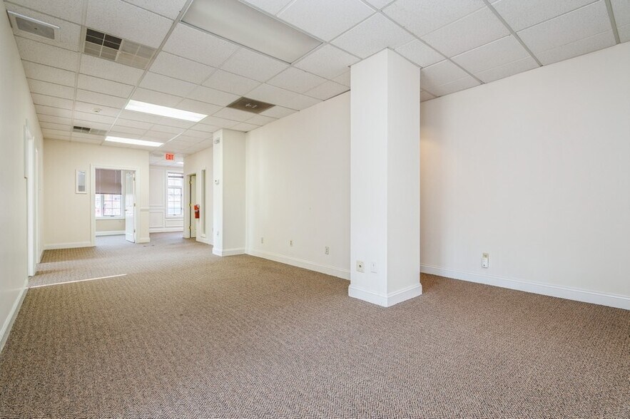 More Photos Of 372 Route 22 West, White House Station Office For Lease