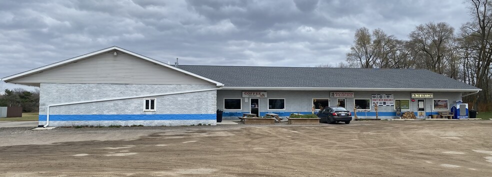 Primary Photo Of 10435 State Rd, Millington Storefront Retail Office For Sale