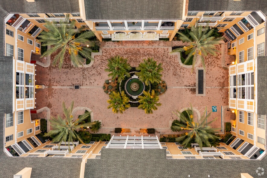 More Photos Of 860 N Orange Ave, Orlando Apartments For Sale