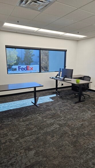 More Photos Of 3570 W Post Rd, Las Vegas Warehouse For Lease