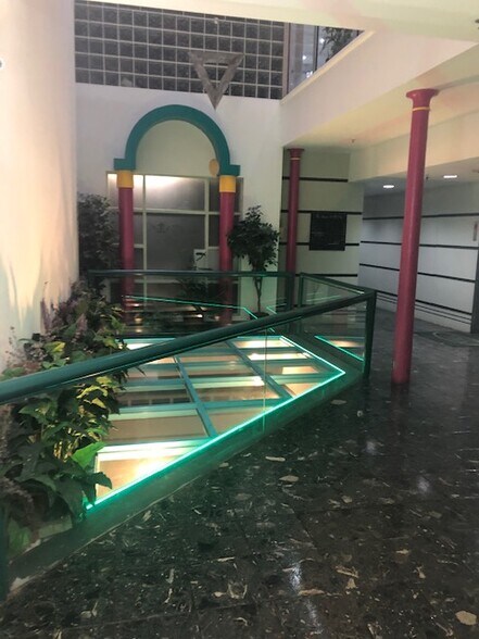 More Photos Of 128-130 Chestnut St, Philadelphia Office Residential For Lease