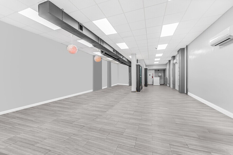 More Photos Of 3910 White Plains Rd, Bronx Storefront Retail Office For Sale