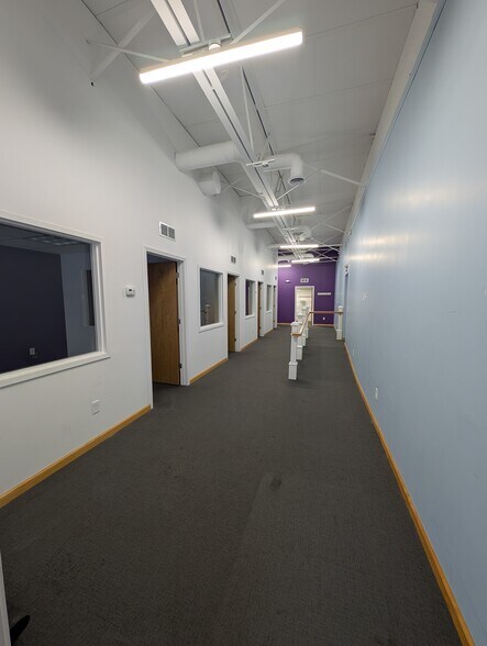 More Photos Of 5221-5223 Main St, Buffalo Freestanding For Lease