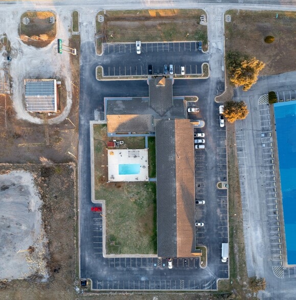 More Photos Of 10159 I-20, Eastland Hotel For Sale