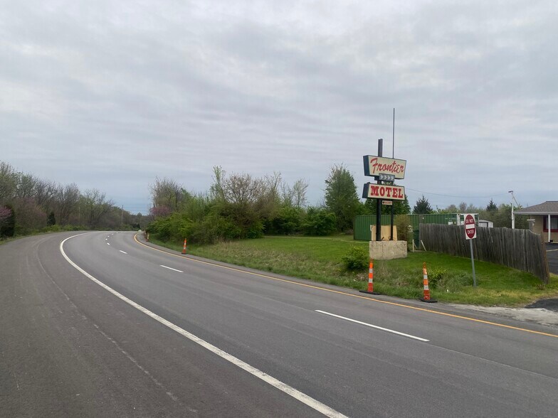 More Photos Of 12015 E State Route 350, Kansas City Hotel For Sale