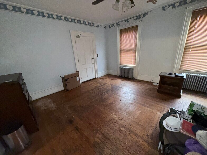 More Photos Of 41 Atlantic St, Keyport Apartments For Sale