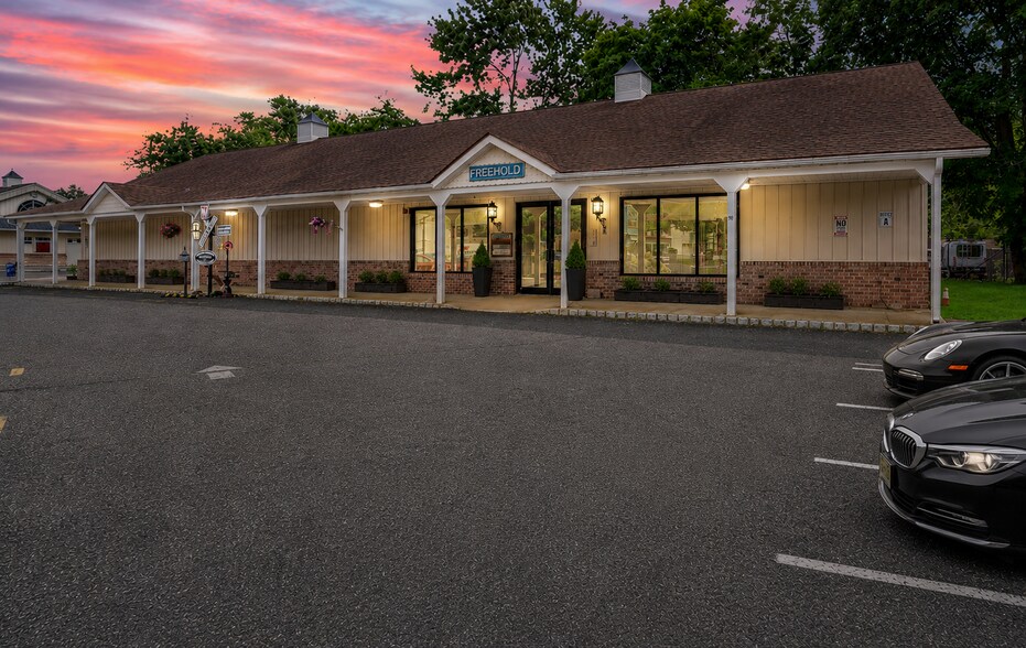 Primary Photo Of 2 Monmouth Ave, Freehold Office For Lease