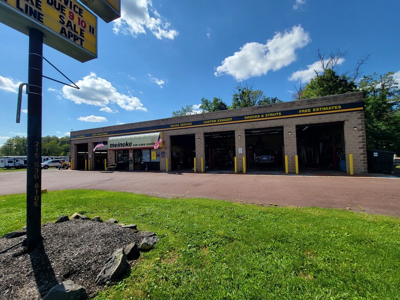 Primary Photo Of 620 S West End Blvd, Quakertown Auto Repair For Sale