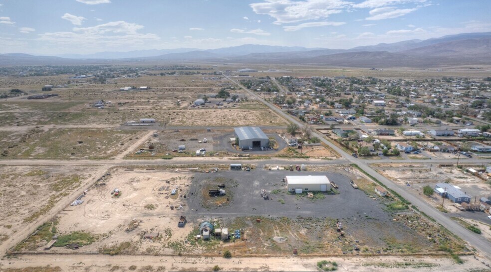 More Photos Of 1810 Lake St, Silver Springs Warehouse For Lease