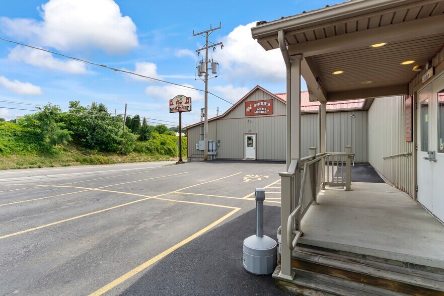 More Photos Of 2983 Cove Mountain Rd, Martinsburg Convenience Store For Sale