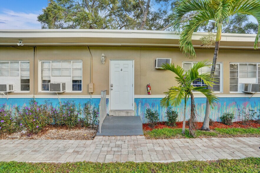 More Photos Of 729-731 SW 4th Ct, Fort Lauderdale Apartments For Sale