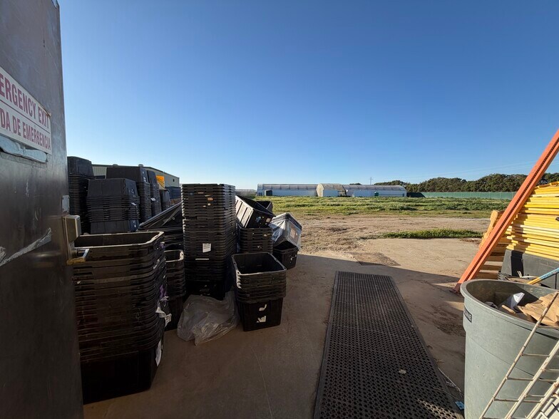 More Photos Of 20180 Spence Rd, Salinas General Retail For Sale