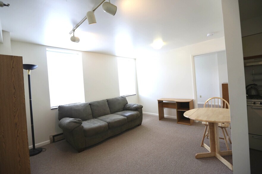 More Photos Of 109 N Cayuga St, Ithaca Apartments For Sale