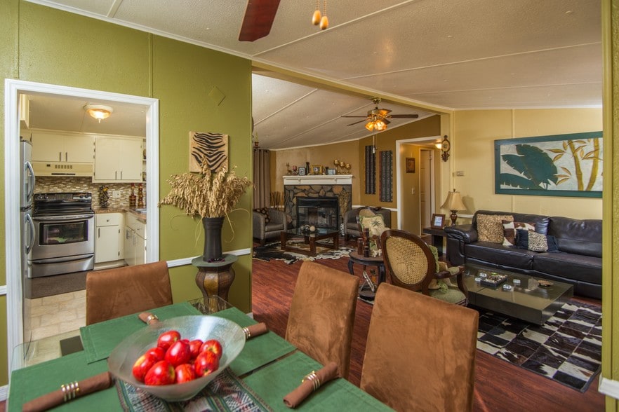 More Photos Of 1211 Cypress Rd, Saint Augustine Manufactured Housing Mobile Home Park For Sale