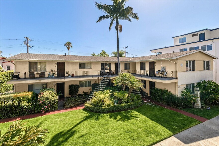 More Photos Of 412 Corona Del Mar, Santa Barbara Apartments For Sale