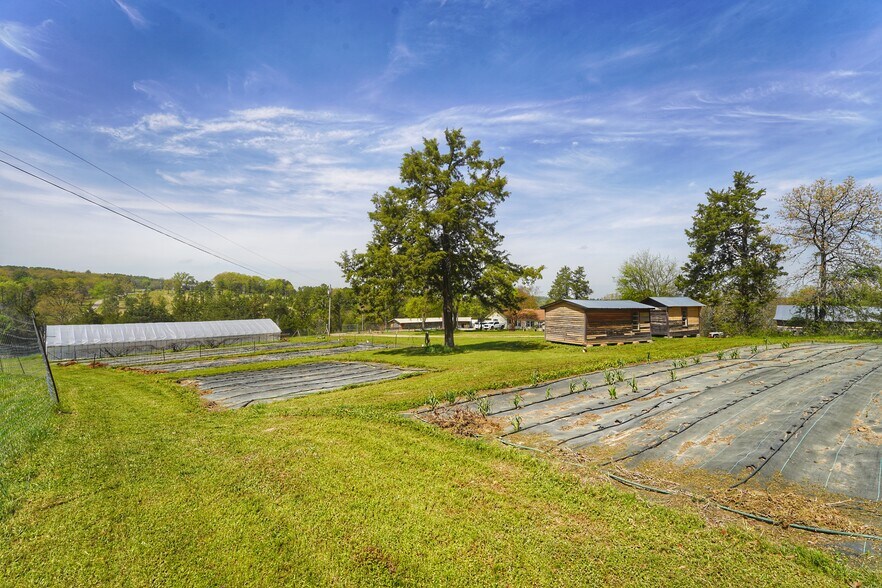 More Photos Of 201 Saint Louis Valley Rd, Paris Land For Sale