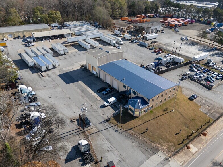 Primary Photo Of 2484 Forrest Park Rd SE, Atlanta Industrial For Lease