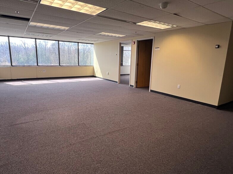 More Photos Of 11700 Beltsville Dr, Beltsville Office For Lease