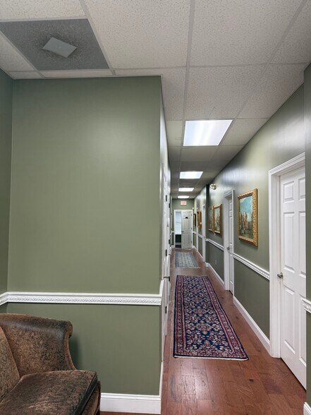 More Photos Of 1147 Cully Rd, Cordova Office For Lease