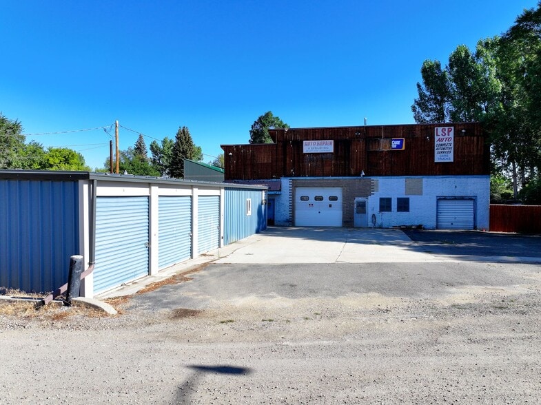 More Photos Of 115 Washington St, Lander Flex For Sale