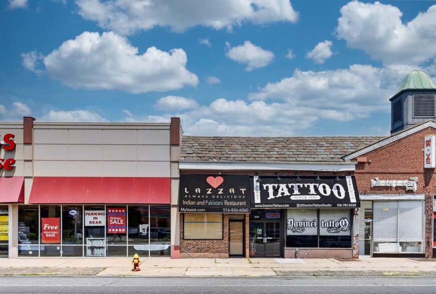 Primary Photo Of 3245 Sunrise Hwy, Wantagh General Retail For Lease