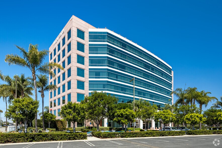 Primary Photo Of 1901 Main St, Irvine Office For Sale