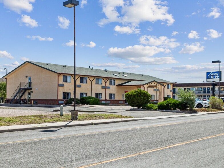 More Photos Of 1805 Westland Rd, Cheyenne Hotel For Sale