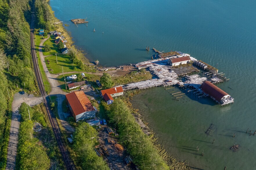 More Photos Of 3900 Skeena Dr, Port Edward Land For Sale