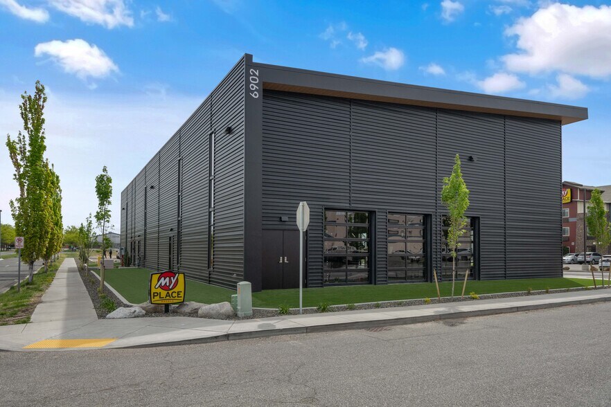 More Photos Of 6902 Rodeo Dr, Pasco Flex For Sale