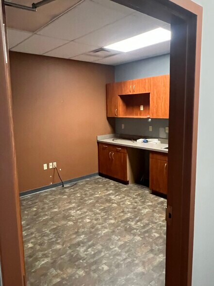 More Photos Of 3310 Professional Park Dr, Owensboro Medical For Lease