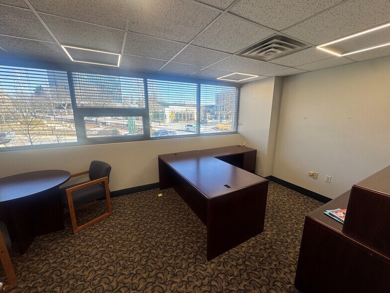 More Photos Of 5 Allegheny Ave, Towson Unknown For Lease