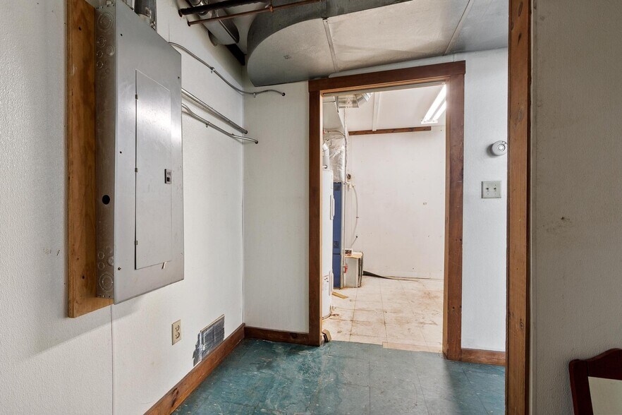 More Photos Of 181 E Main St, Orange Storefront Retail Office For Sale