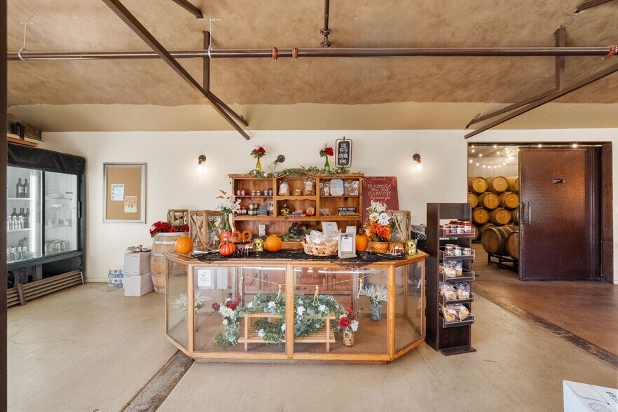 More Photos Of 39750 De Portola Rd, Temecula Specialty For Sale