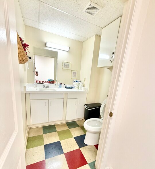 More Photos Of , Upper Marlboro Office For Sale
