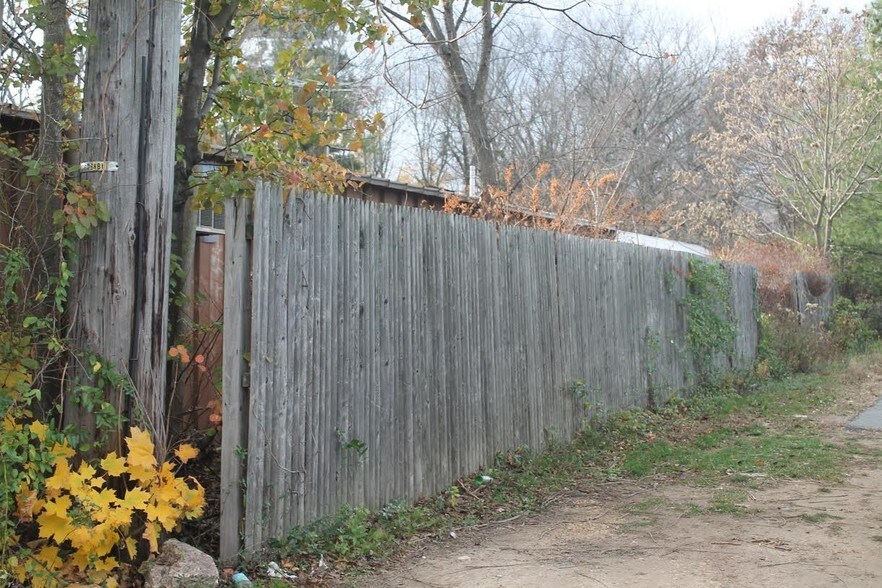 More Photos Of 125 Georges Rd, New Brunswick Warehouse For Sale