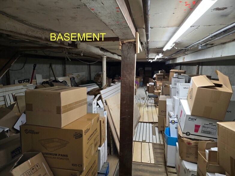 More Photos Of 3753 82nd St, Jackson Heights Storefront Retail Office For Lease