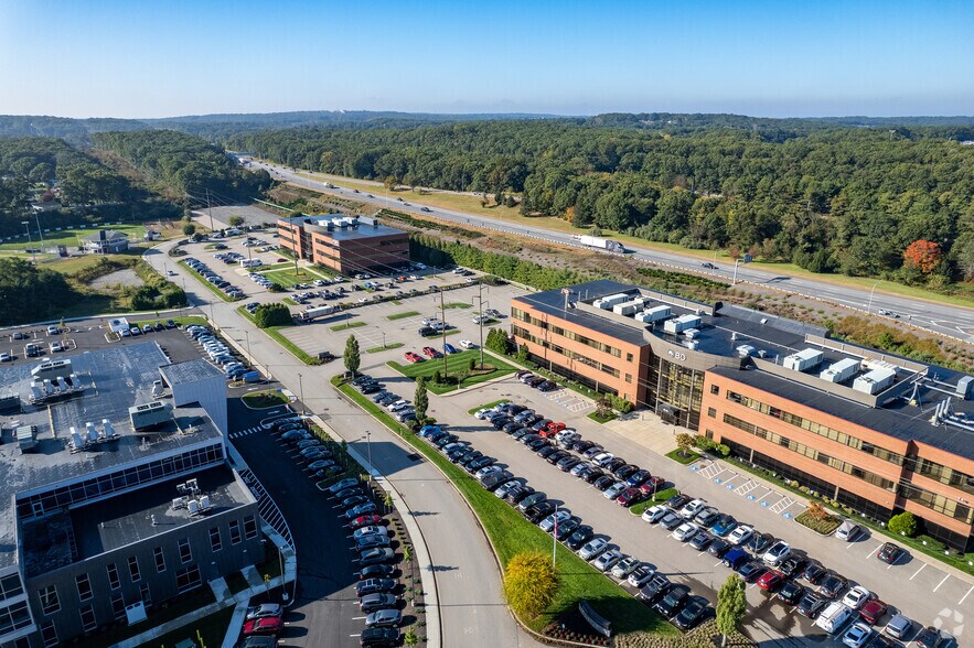 More Photos Of 200 Crossings Blvd, Warwick Office For Lease