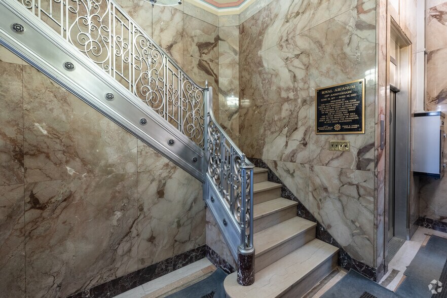 More Photos Of 61 Batterymarch St, Boston Office For Sale