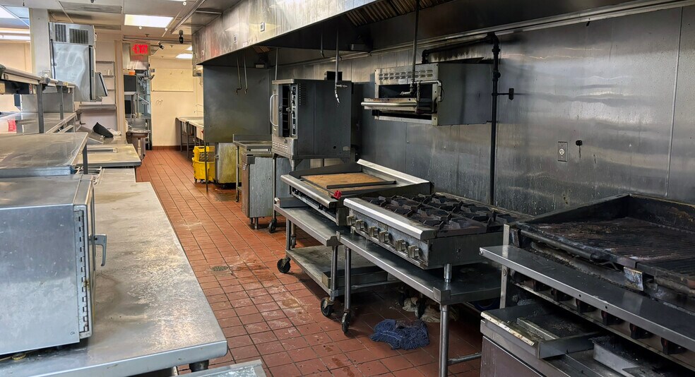 More Photos Of 9745 Patriot Hwy, Fredericksburg Unknown For Lease