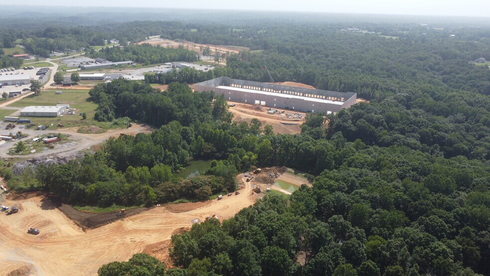 More Photos Of 2208 Ted Dorris Rd, Goodlettsville Unknown For Lease