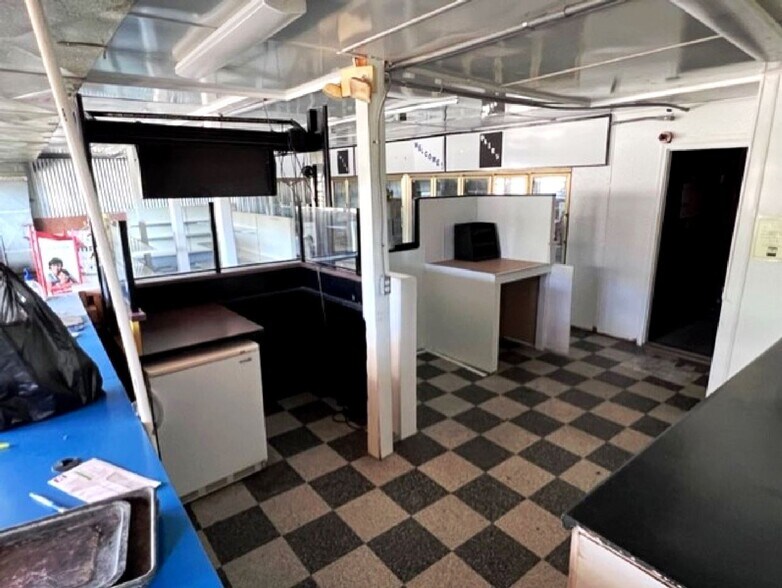 More Photos Of 51940 Highway 77, Talladega Convenience Store For Sale