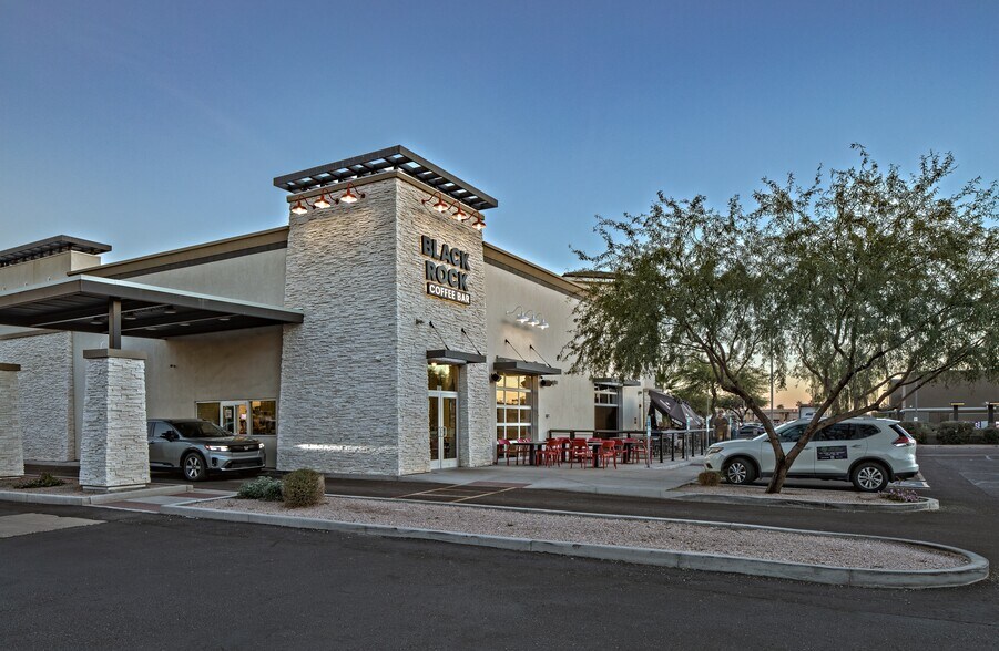 More Photos Of 9895 S Priest Dr, Tempe Freestanding For Sale